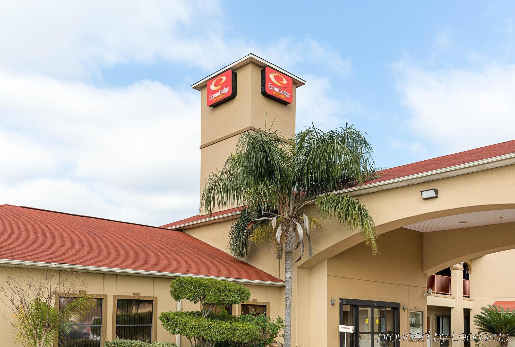 Red Roof & Houston - Humble/iah Airport Motel Humble